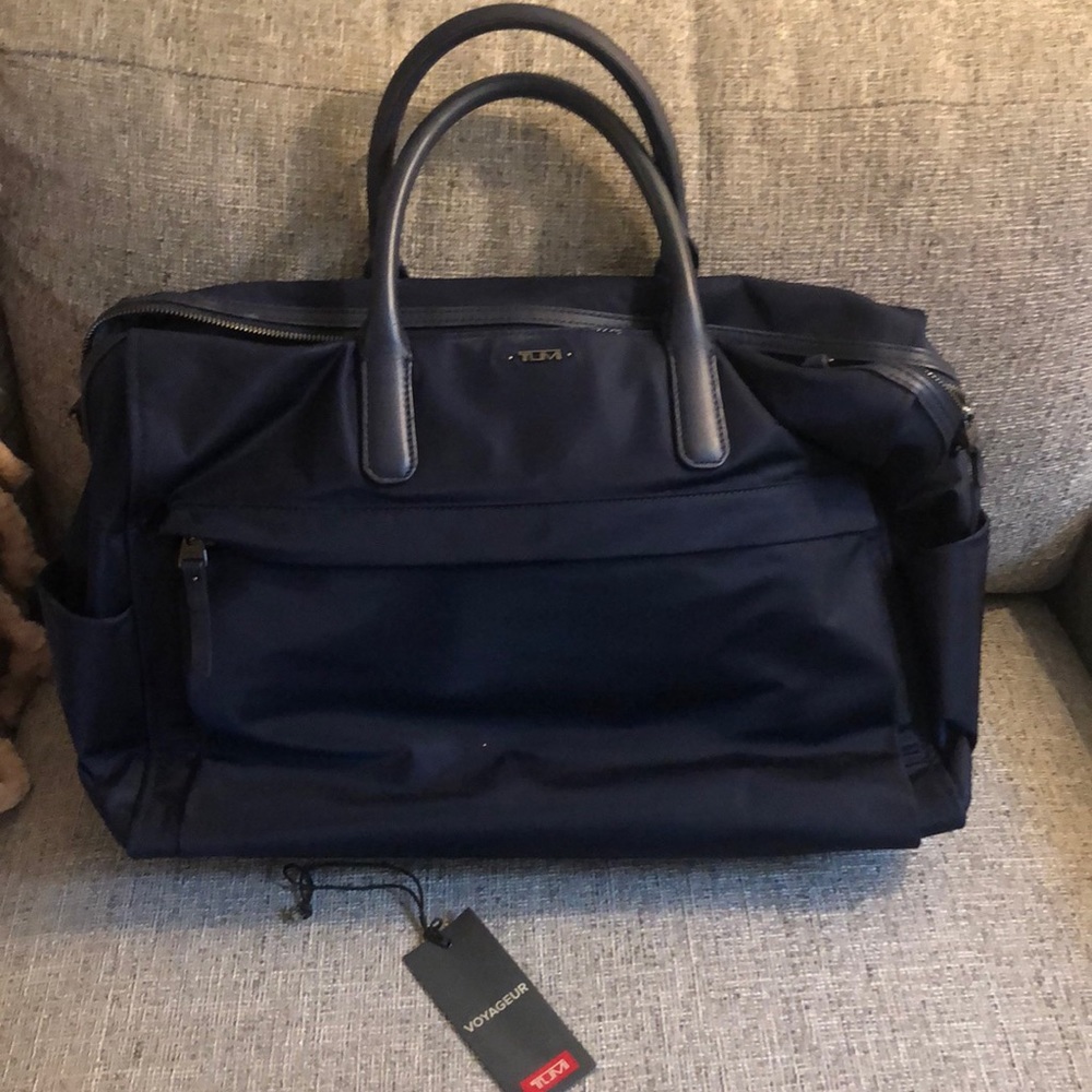 Tumi Voyager